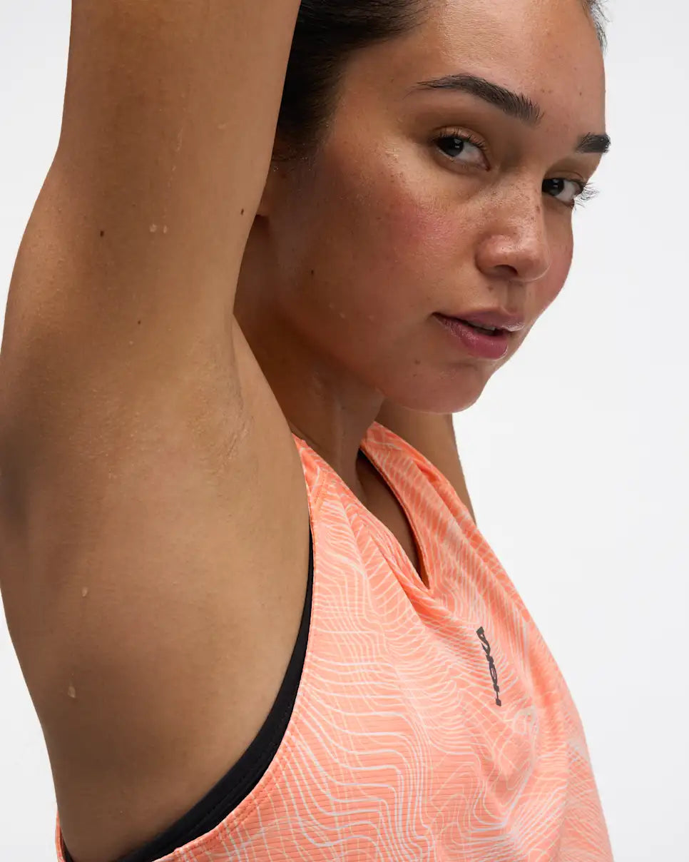 Hoka Women's Everyrun Tank - Clothing - Runner's Warehouse