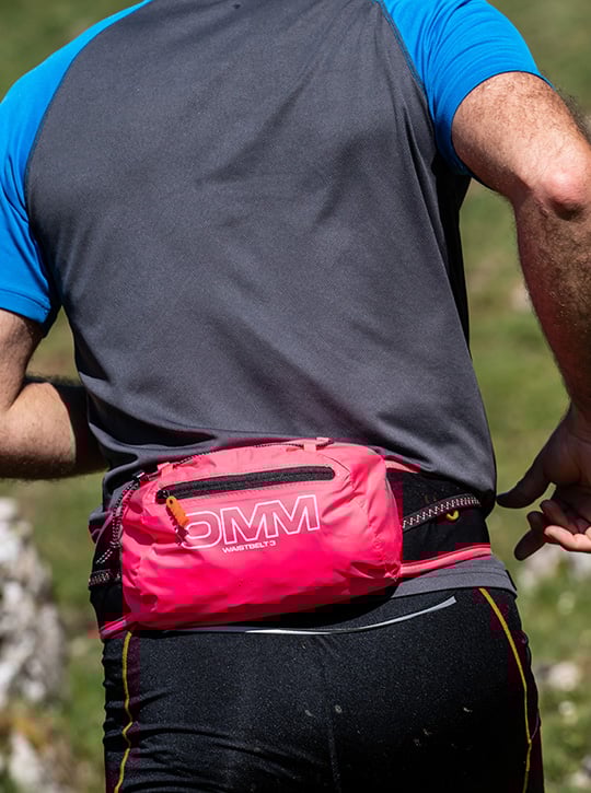 OMM Classic Waist Belt - Bog Dog Running