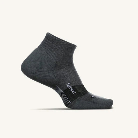 Feetures Merino 10 Max Cushion Quarter Sock - Bog Dog Running