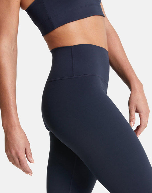 Gym+Coffee Women's Aurora 7/8 Leggings - Bog Dog Running