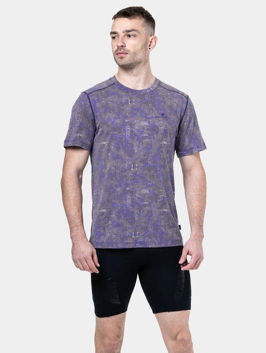 Ronhill Men's Tech Golden Hour Tee - Bog Dog Running