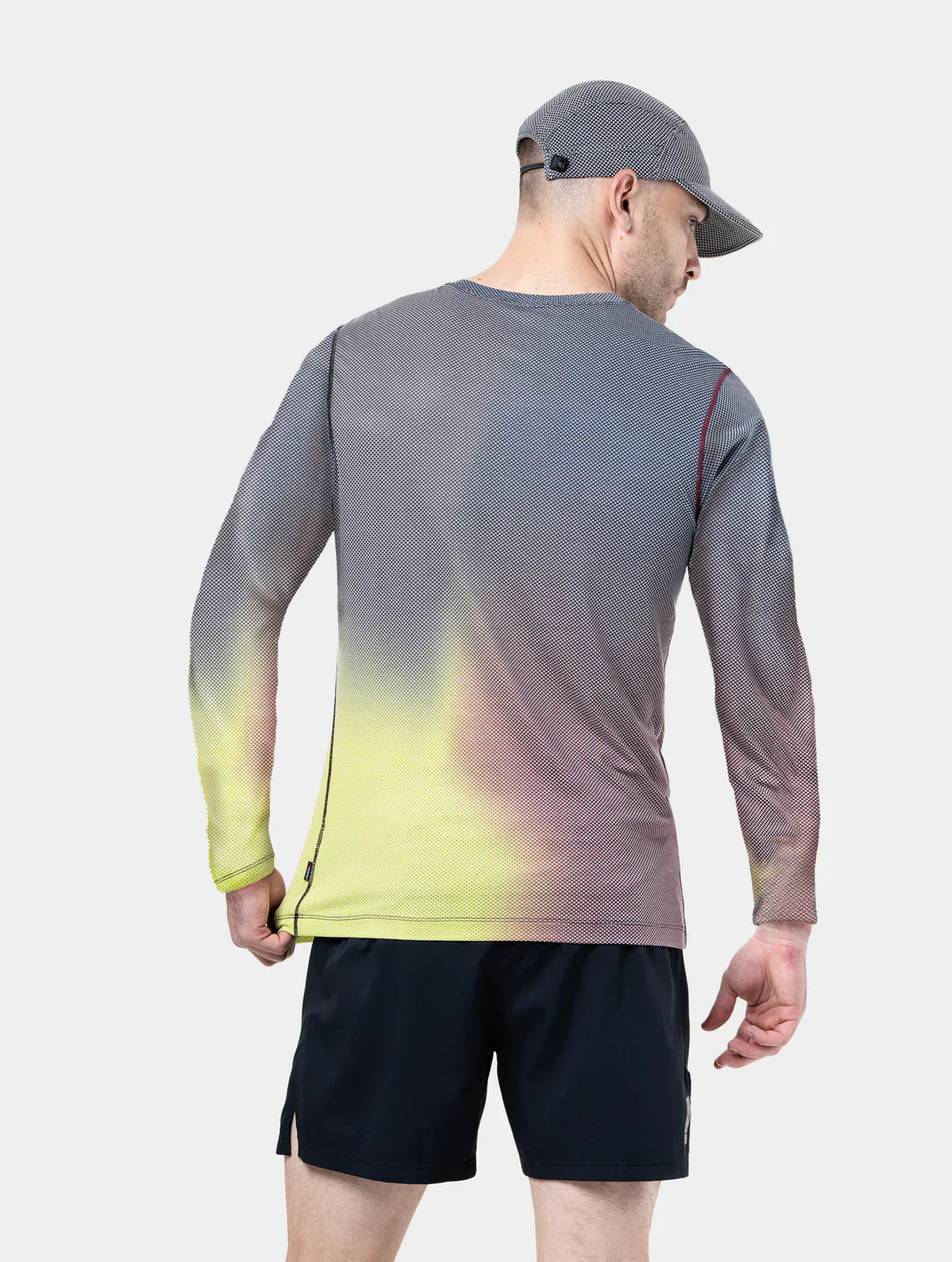 Ronhill Tech Golden Hour Men's Long Sleeve T-shirt - Bog Dog Running