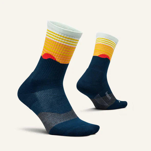 Feetures Trail Max Cushion Mini Crew Sock