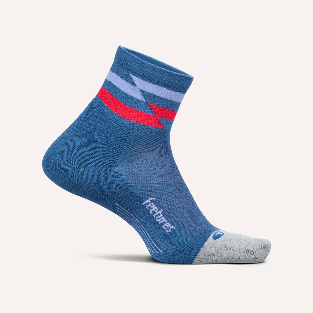 Feetures Elite Light Cushion Quarter Socks - Bog Dog Running