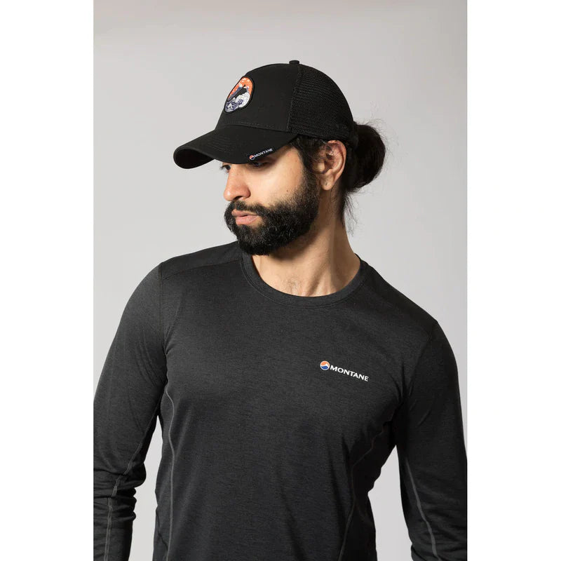 Montane Basecamp Cap Bog Dog Running