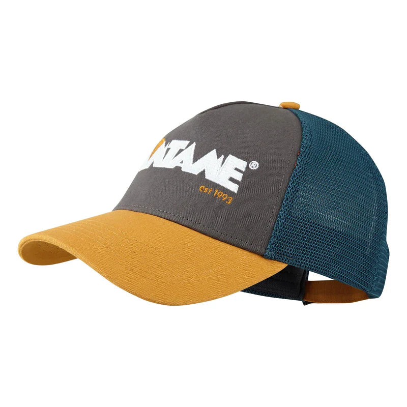 Montane Basecamp Cap Bog Dog Running