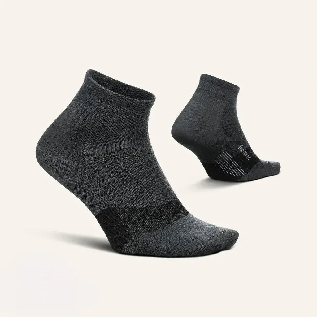 Feetures Merino 10 Max Cushion Quarter Sock - Bog Dog Running