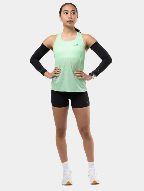 Ronhill Women's Tech Race Vest - Bog Dog Running