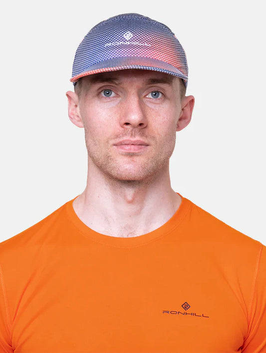 Ronhill Golden Hour Cap - Bog Dog Running