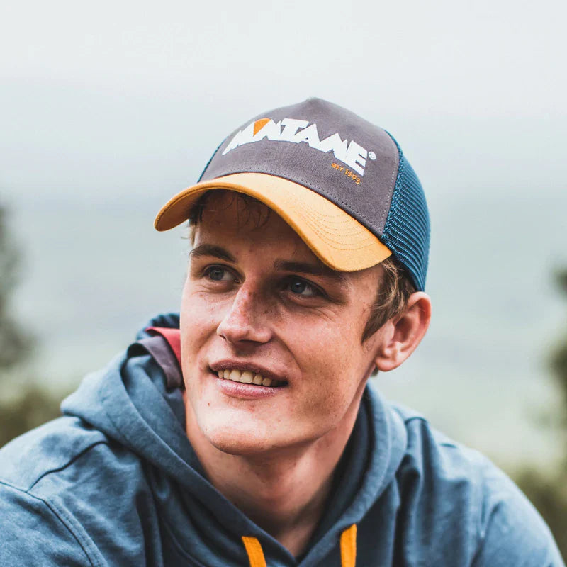Montane Basecamp Cap Bog Dog Running