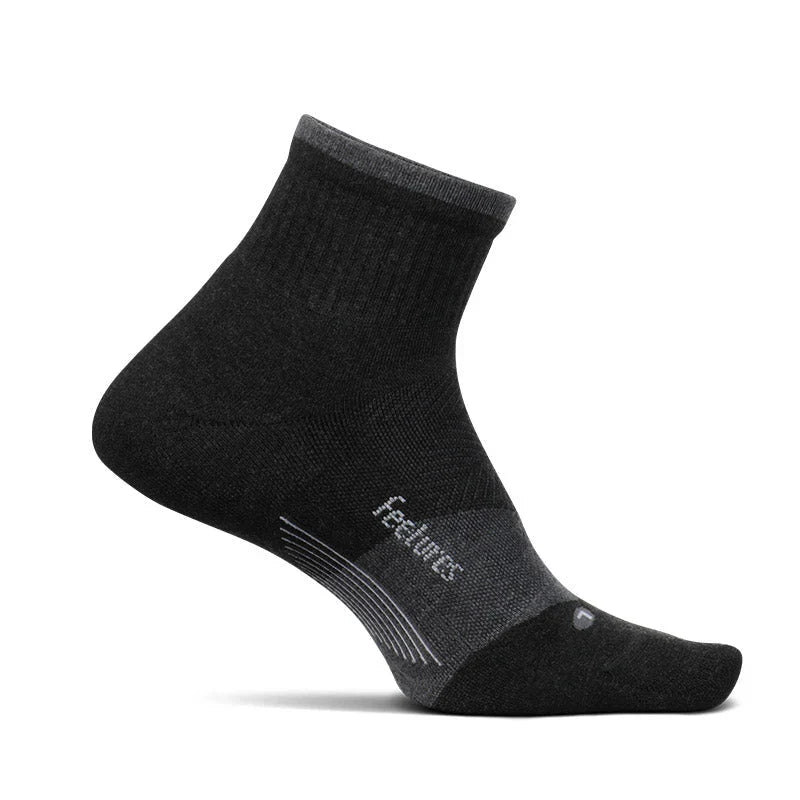 Feetures Trail Max Cushion Quarter Socks - Bog Dog Running