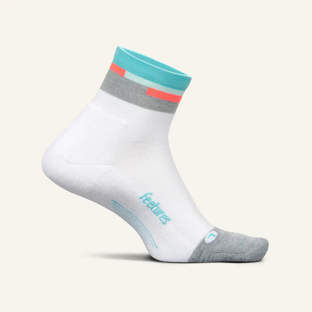 Feetures Elite Light Cushion Quarter Socks - Bog Dog Running