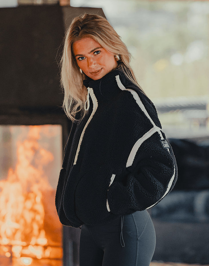 Gym+Coffee Industry Half Zip Fleece - Bog Dog Running