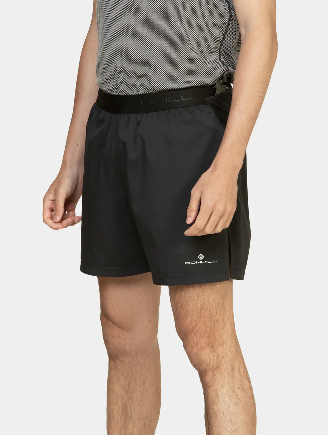 Ronhill Men's Tech All-Terrain 5" Short - Bog Dog Running
