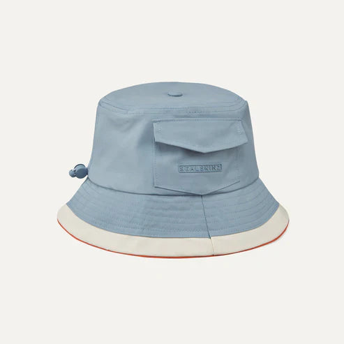 Sealskinz Seething Bucket Hat - Bog Dog Running