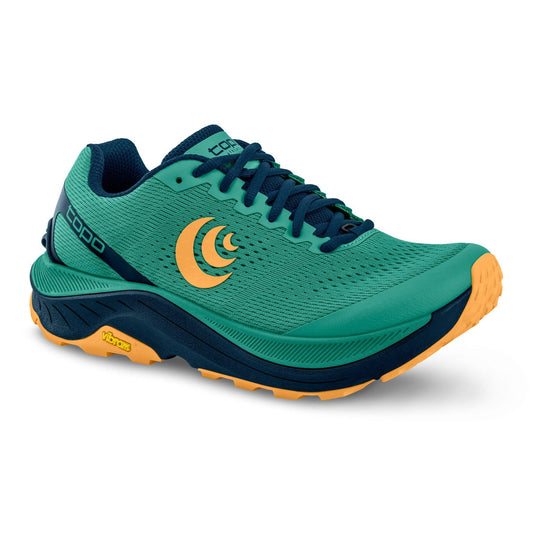 Topo Women's Ultraventure 3 Shoe Bog Dog Running